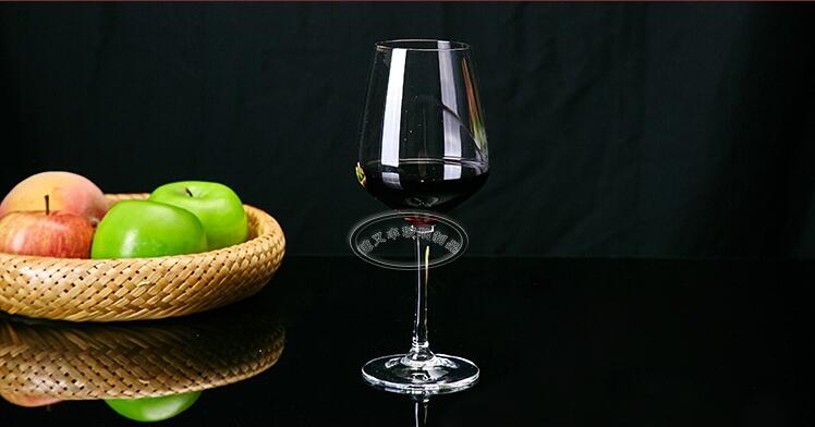 中國高腳杯產業(yè)網